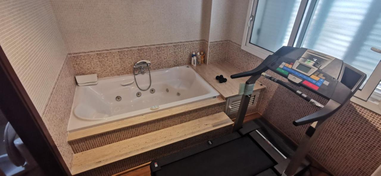 Casual Suites Gandia Centro Luaran gambar