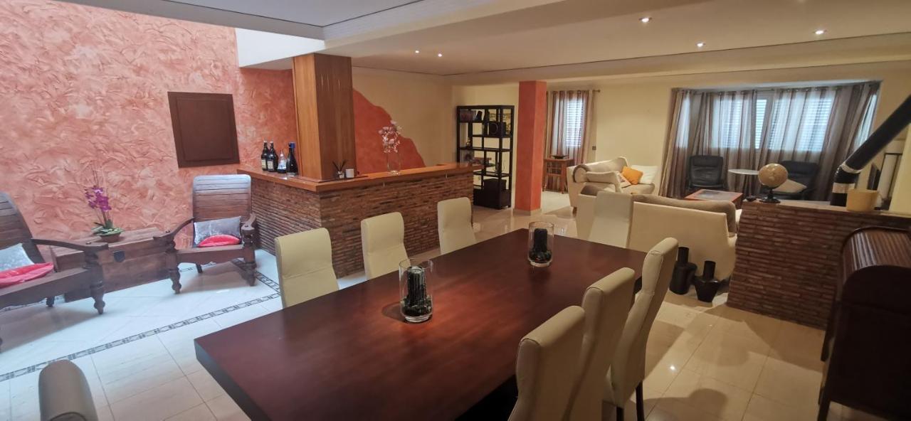 Casual Suites Gandia Centro Luaran gambar