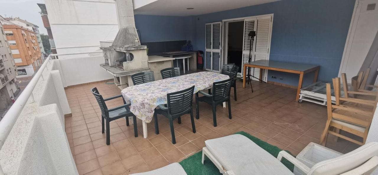 Casual Suites Gandia Centro Luaran gambar